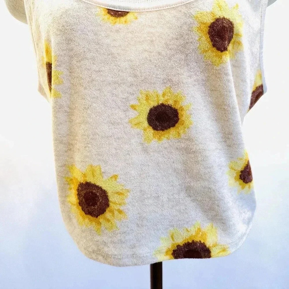 NWT SO GOODS FOR LIFE Juniors Sleeveless Pullover Scoop Neck Tank Top Floral XL - Picture 4 of 12